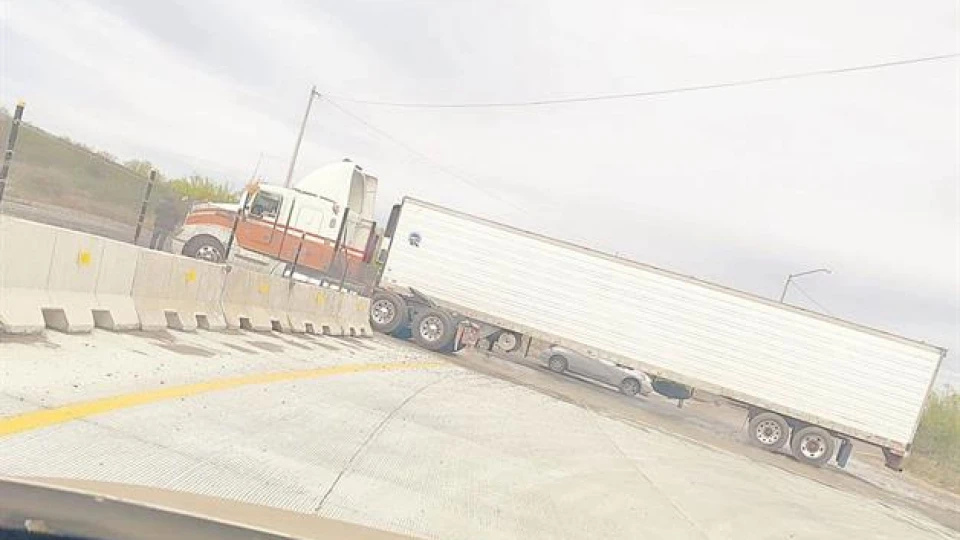 Multas ahogan al transporte de carga