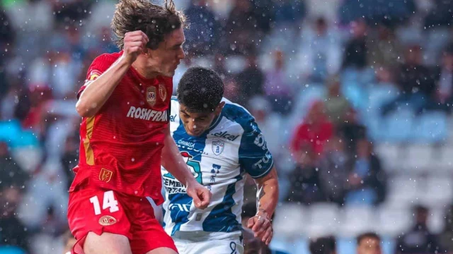 ¡Fuera el bicampeón!