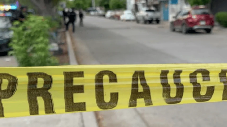Balacera deja un muerto y un agente lesionado en Guanajuato