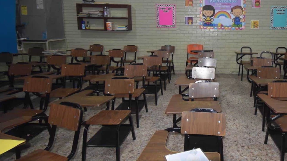 Escuelas adelantan vacaciones