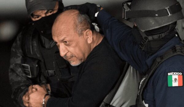 Extraditan a EU a 26 narcos