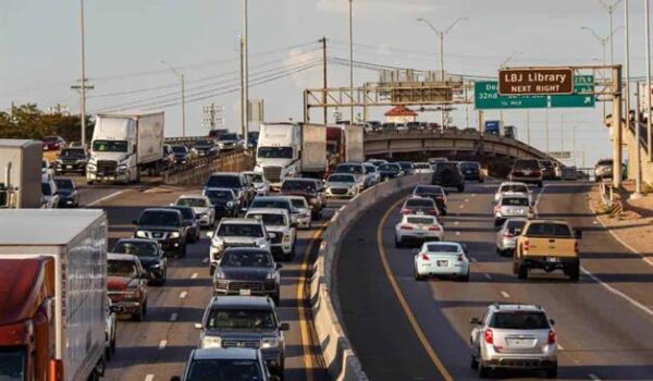 Texas endurece requisitos para registro de vehículos