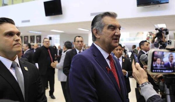 Plantea leyes contra conductas delictivas