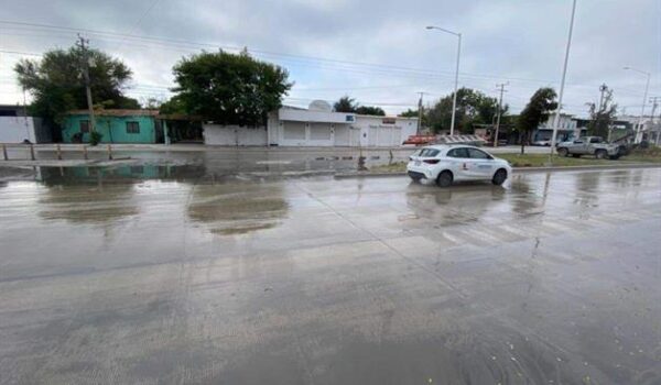 Asfixia a los vecinos fuga de aguas negras