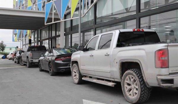 Alertan por fraudes en venta de autos usados