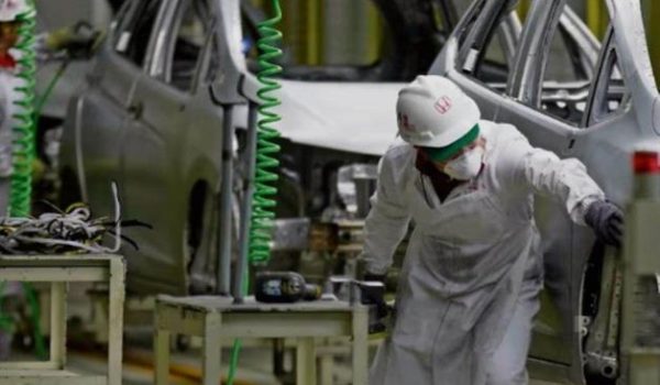 Las 40 horas desafía a la industria automotriz