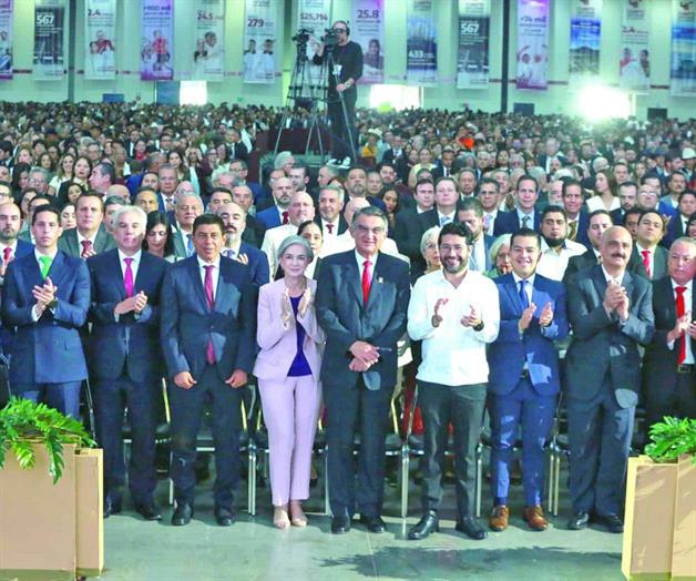 En su Cuarto Informe, el gobernador Américo Villarreal exhortó a evitar la reacción de aquellos que pretenden, desde las noticias falsas, abrir de nuevo el espacio a las oligarquías