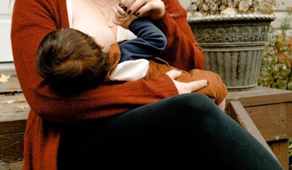 Lactar se vuelve un acto de resistencia