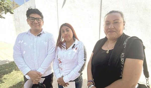 Entrega mapa de 30 fosas clandestinas a la Fiscalía