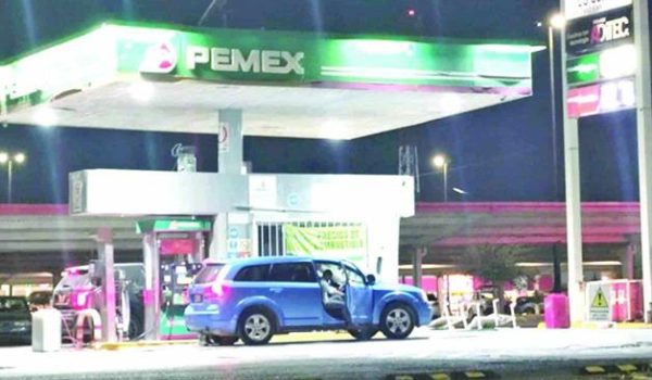 Clausuran 60 gasolineras