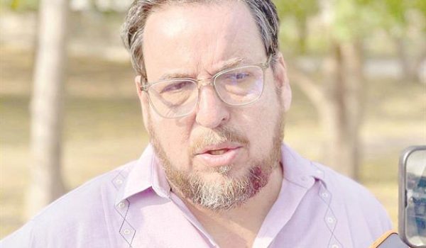 Descarta Educación megapuente en mayo