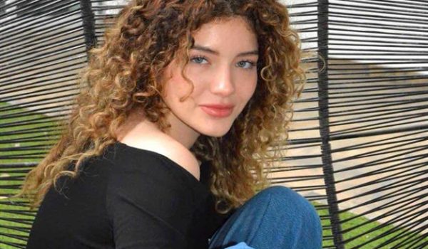 Cabello rizado: Tendencia 2026