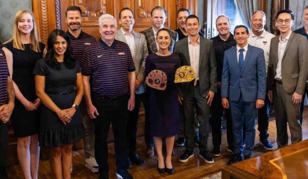 Sheinbaum recibe a equipos de las Grandes Ligas en CDMX