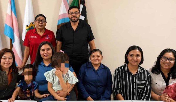 Complican registro de hijos a madres lésbicas