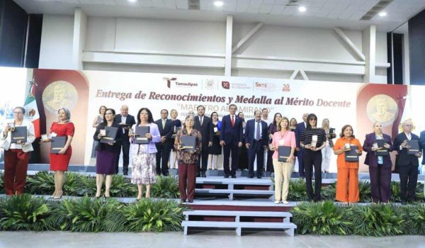 ´Maestros son el corazón de la transformación´
