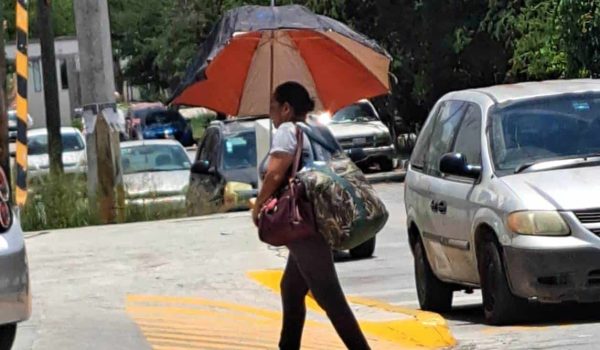 Dejan tres afectados las altas temperauras