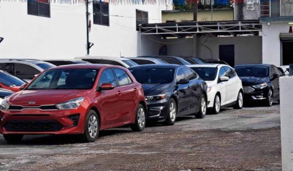 Aumenta en un 100% importación de autos usados