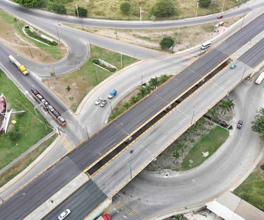 Más de 42 mil metros cúbicos de terreno han resultado afectados por derrames de combustible en carreteras del estado, señala reporte de la SEMARNAT