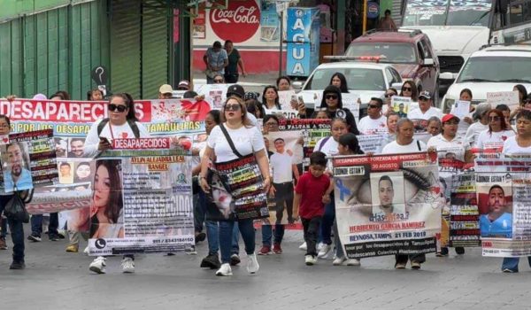 Marchan por desaparecidos