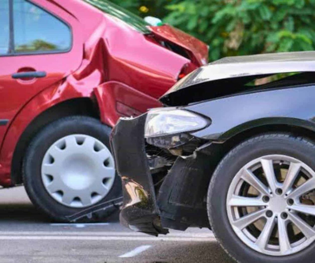 Presentan ante el Congreso iniciativa para castigar hasta por nueve años de cárcel a quienes se dedican a simular accidentes para obtener beneficios económicos