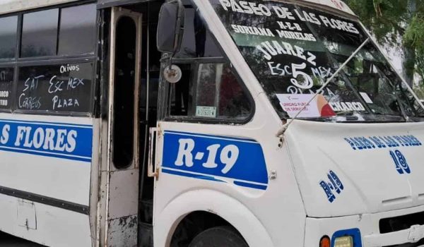 Retiran de circulación microbuses con falla