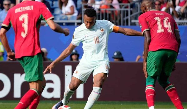 ¡Francia es 1er semifinalista!